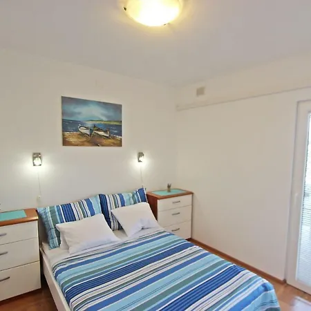 Apartment Josip