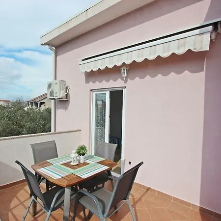 Josip Apartment
