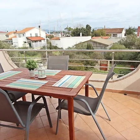 Josip Apartment
