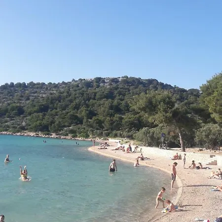 Josip Apartamento Murter