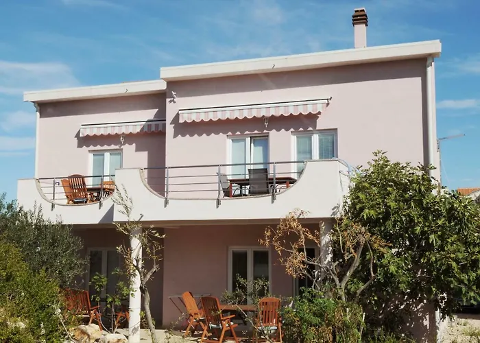 Apartment Josip Murter