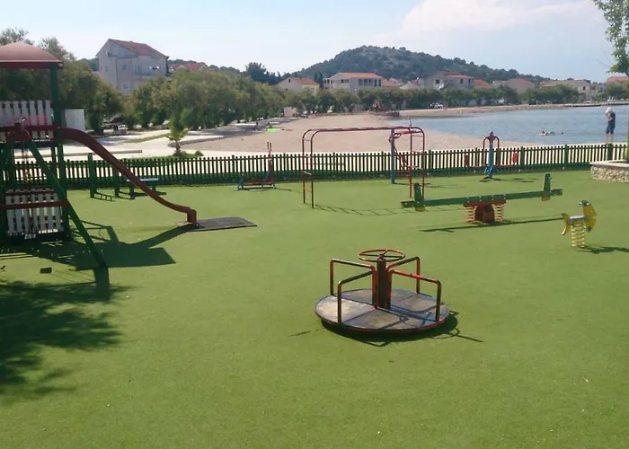 Josip Apartment Murter