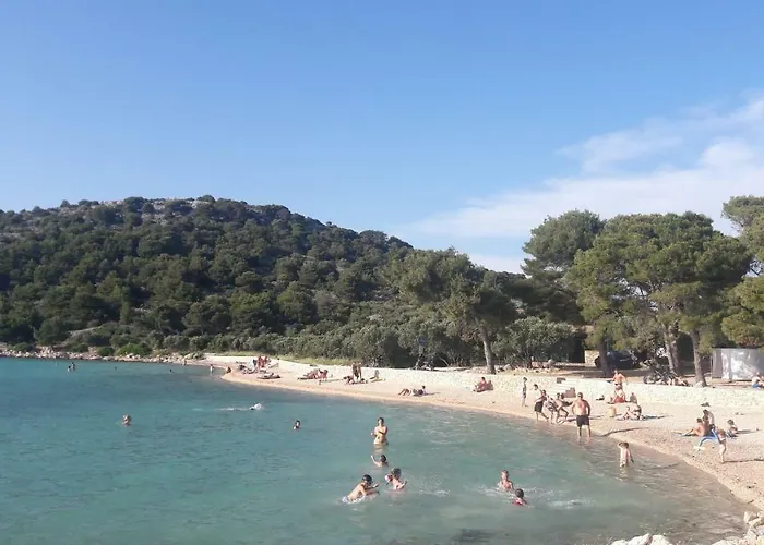 Josip Apartment Murter